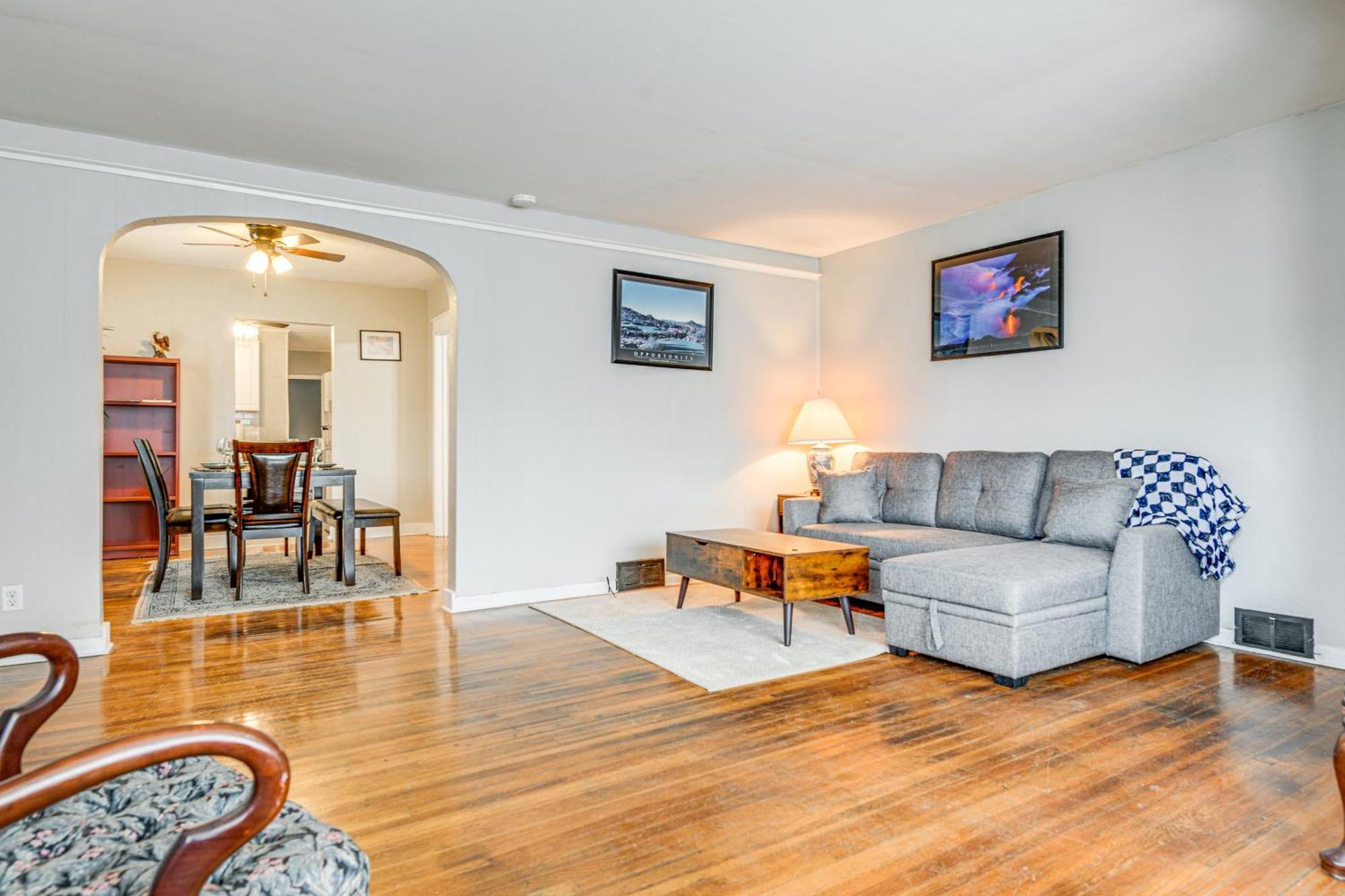 6 Mi To Downtown Attractions! * Buffalo